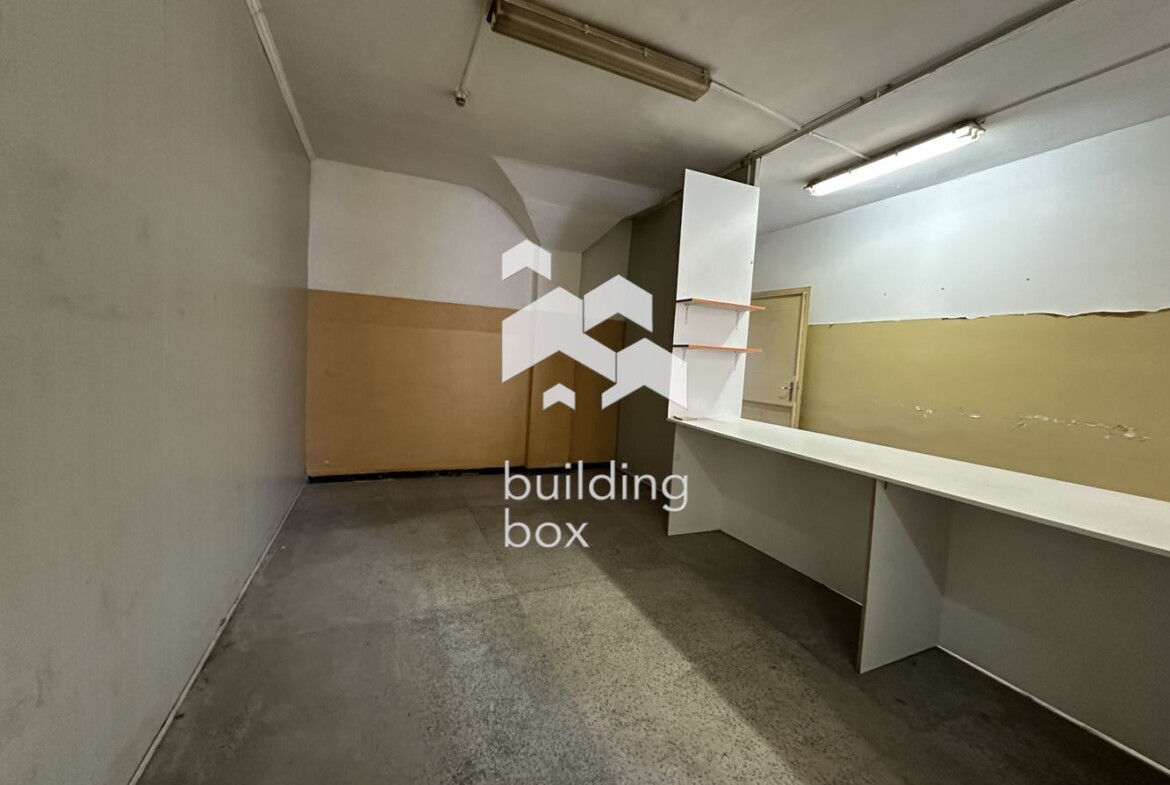 Огромен склад - кв. Гагарин - 0