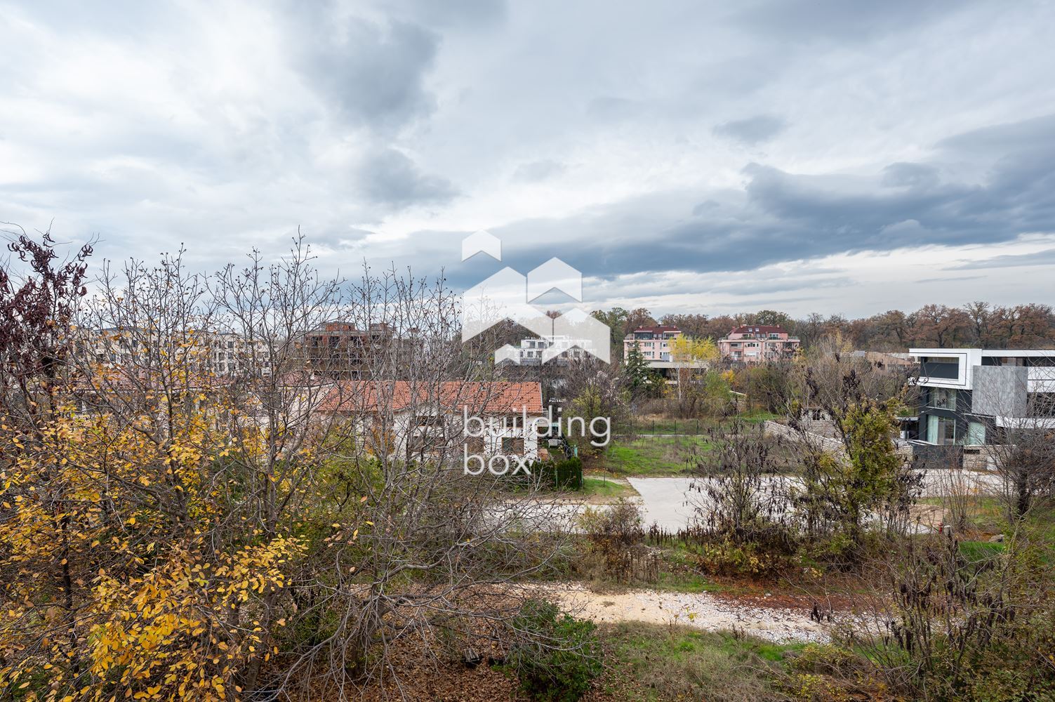 Тристаен обзаведен апартамент на ул. "Рая" - 0