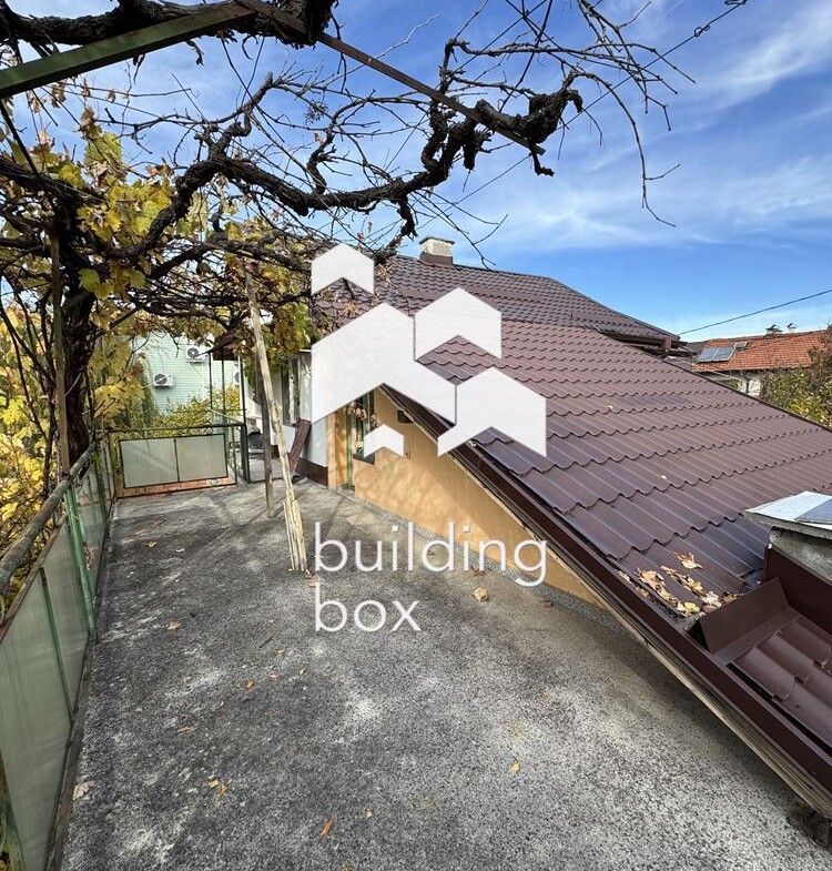 Самостоятелно жилище - гр. Банкя - 0