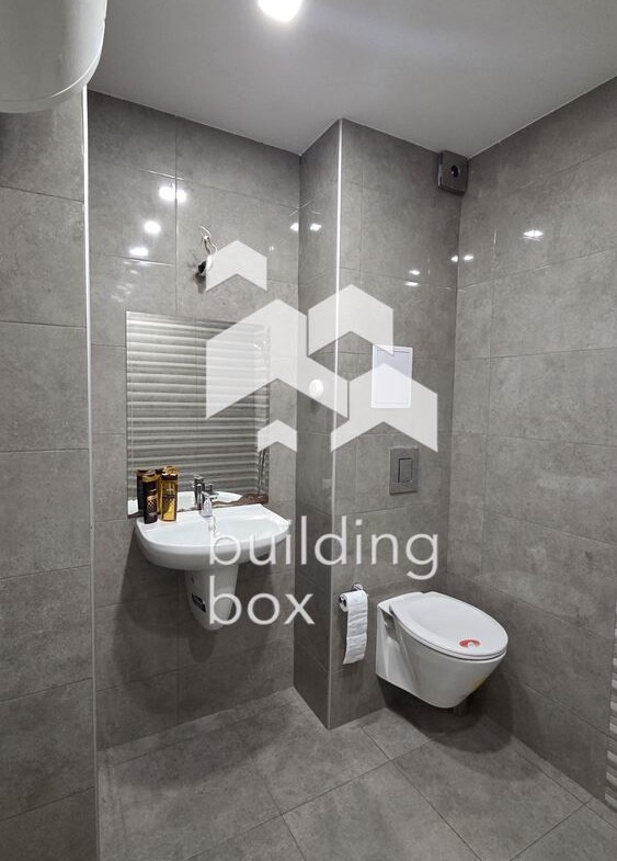 3-стаен апартамент в Гео Милев - 0