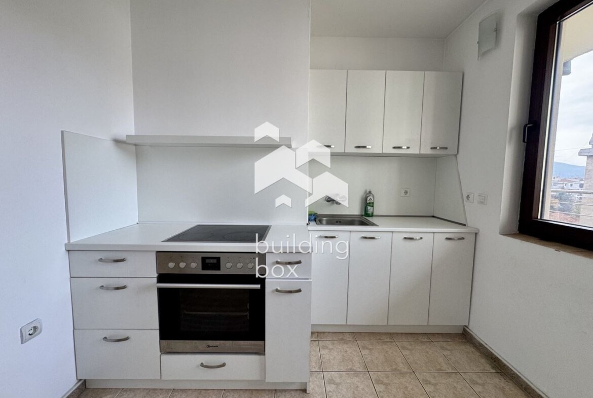 Двустаен апартамент / офис на бул. Черни Връх - 0