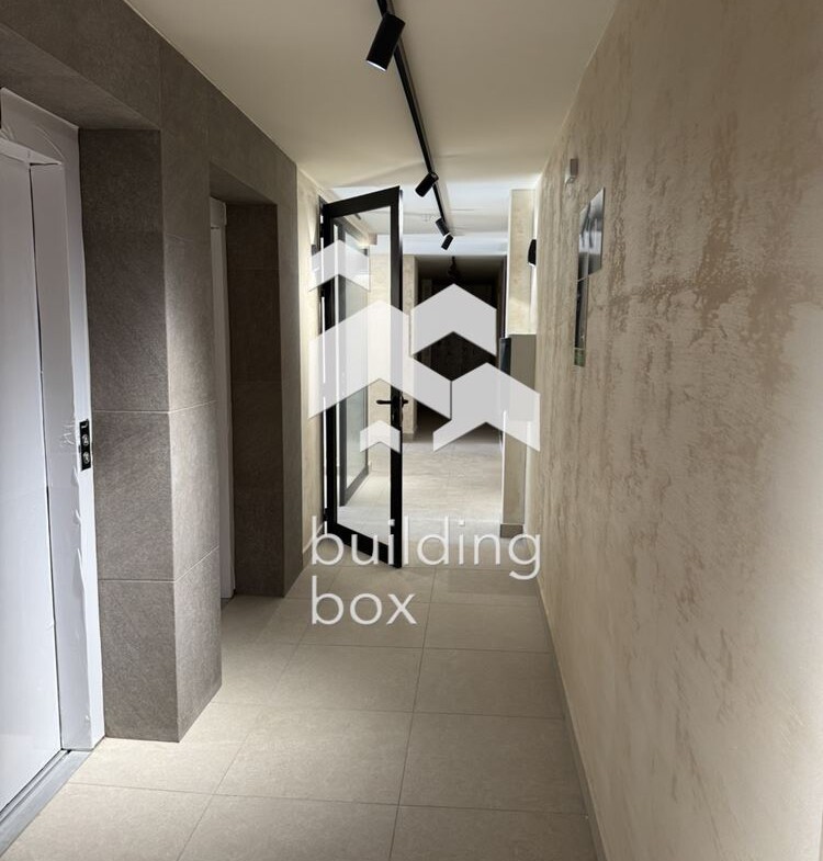 Тристаен апартамент с АКТ 16 - кв. "Тракия" - 0