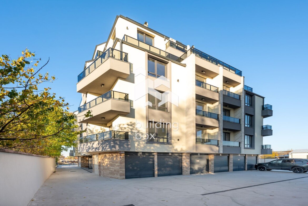 Голям двустаен апартамент с АКТ 16 - "Христо Смирненски" - 0