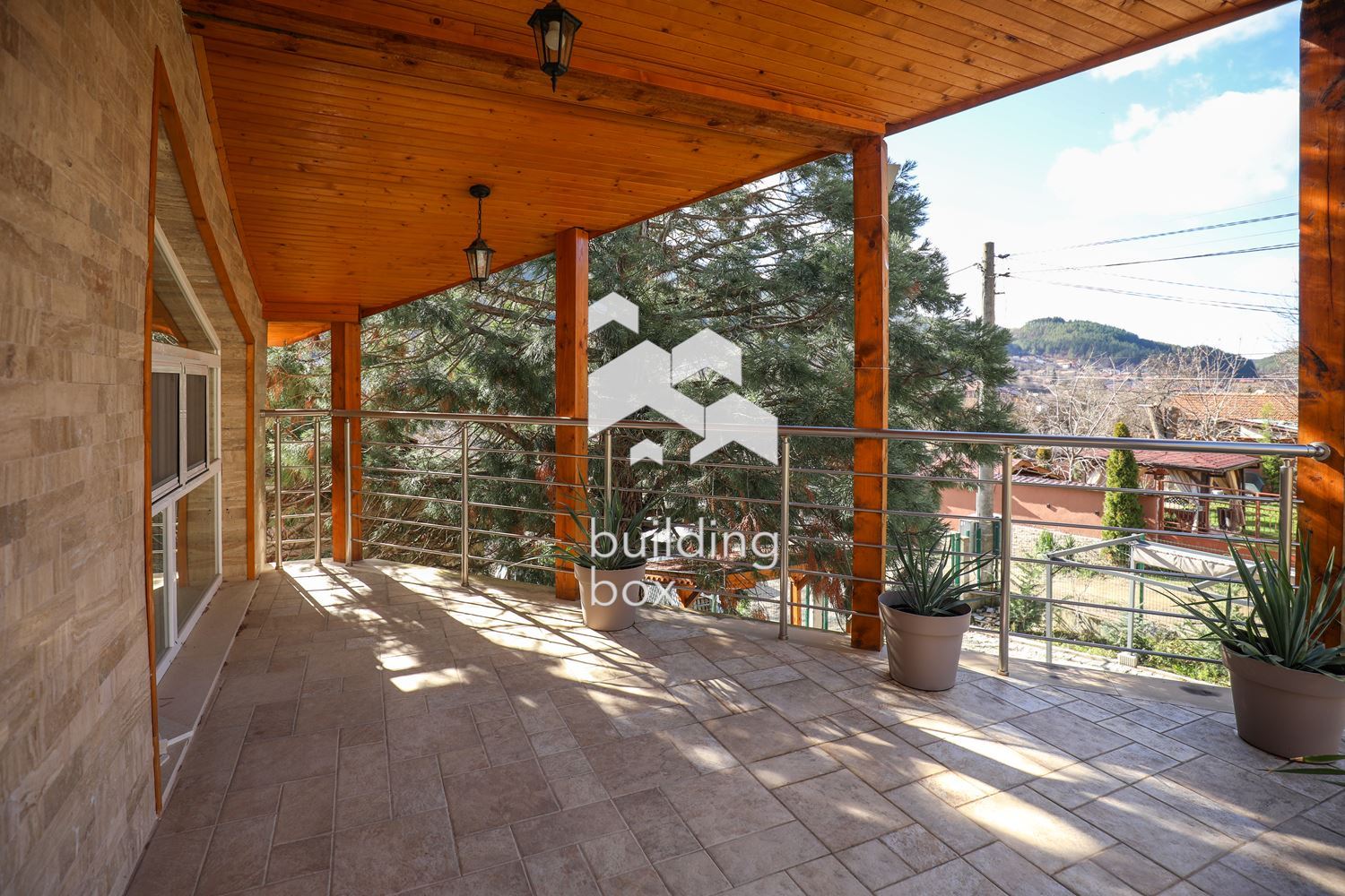 Къща - София, област, с.Искрец - 0