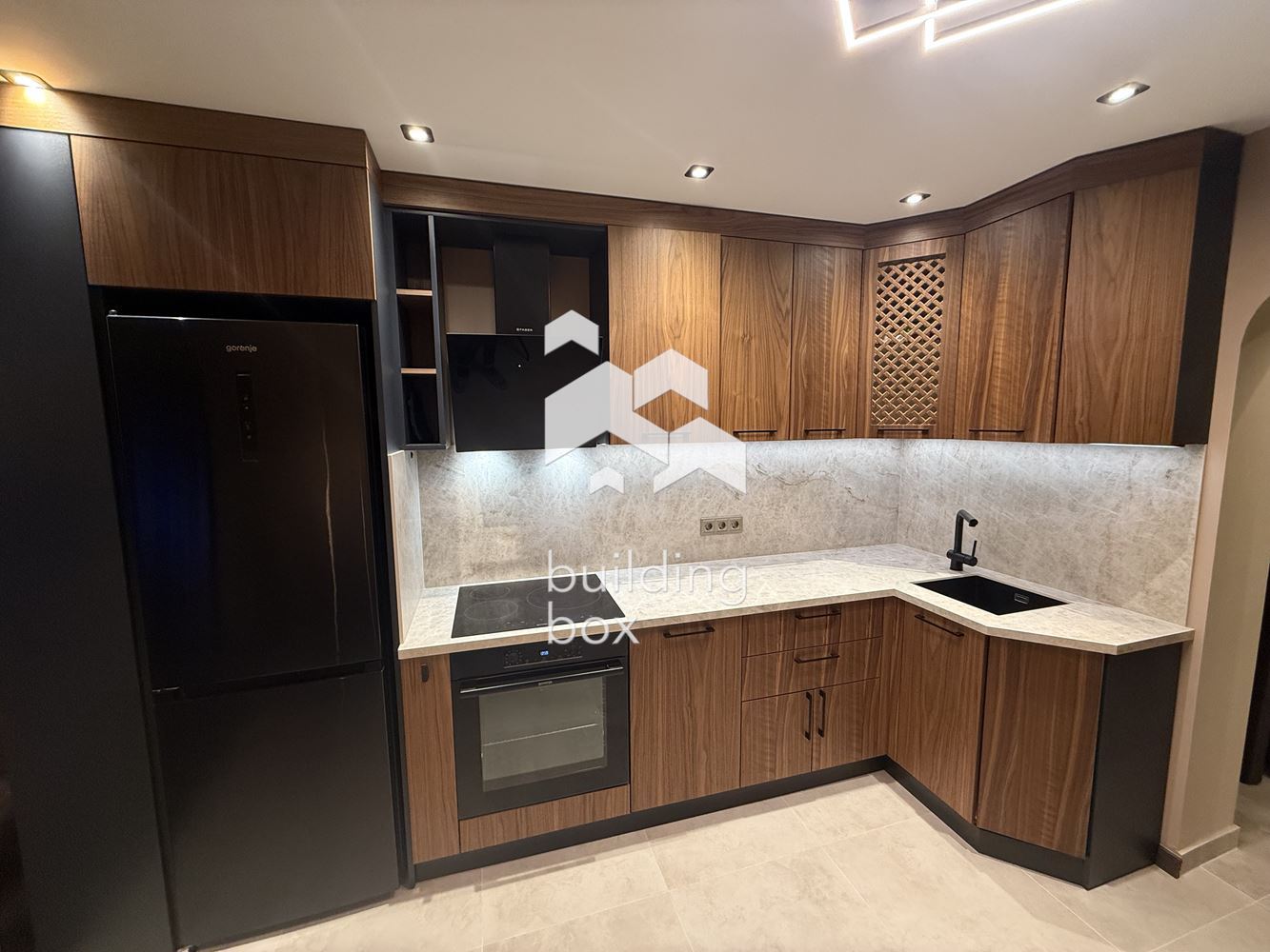 4-стаен апартамент в кв.Изток