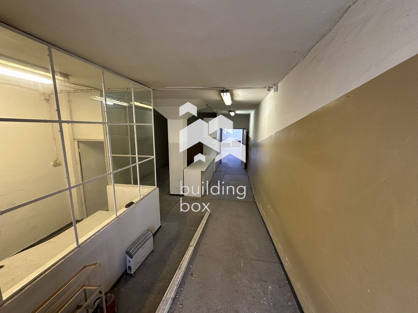 Огромен склад - кв. Гагарин - 0