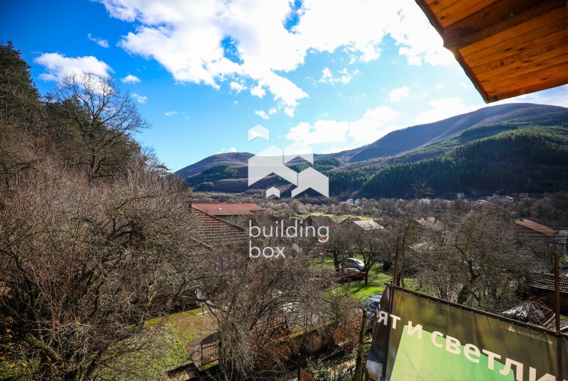 Къща - София, област, с.Искрец - 0