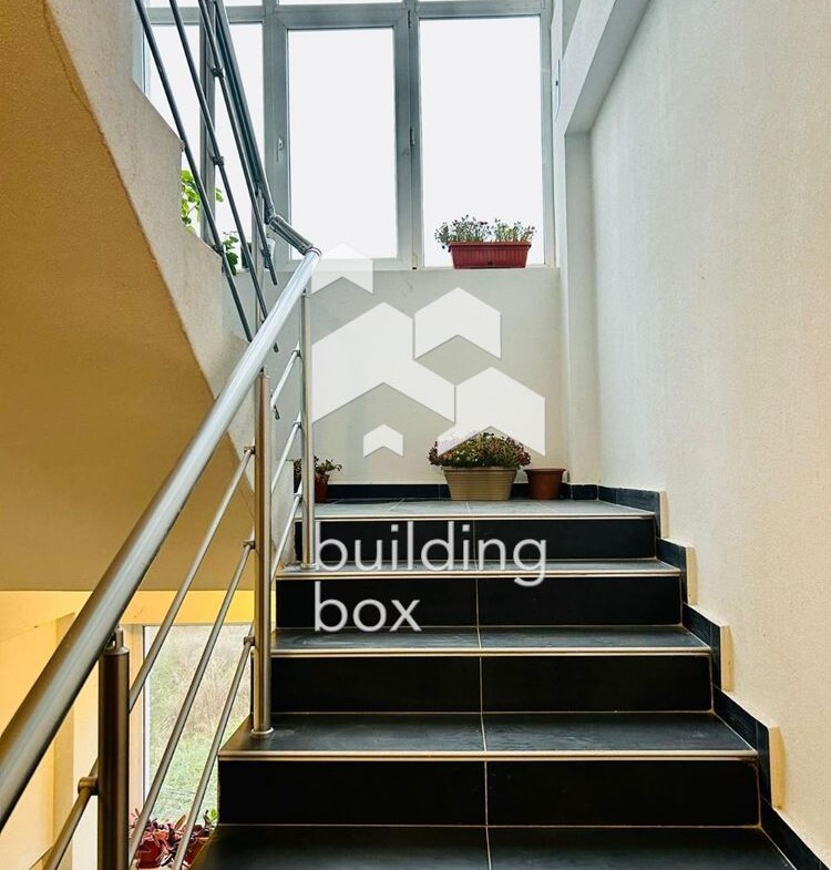 БИЛДИНГ БОКС предлага за продажба тристаен апартамент в ж.к. "Обеля 1". - 0