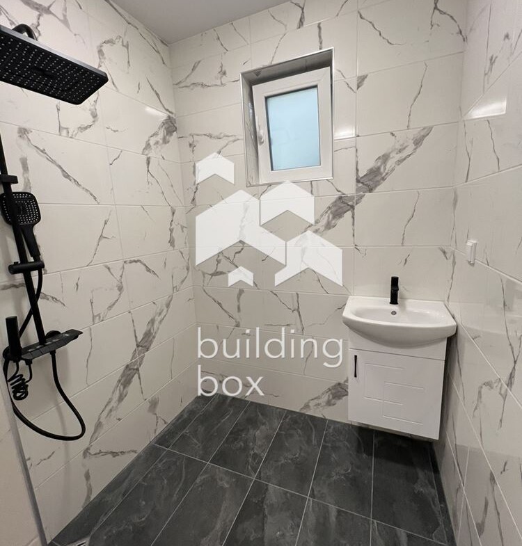 Двустаен апартамент с три отделни помещения кв. Гагарин - 0