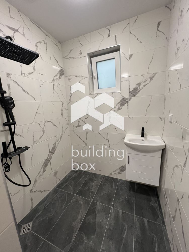 Двустаен апартамент с три отделни помещения кв. Гагарин - 0