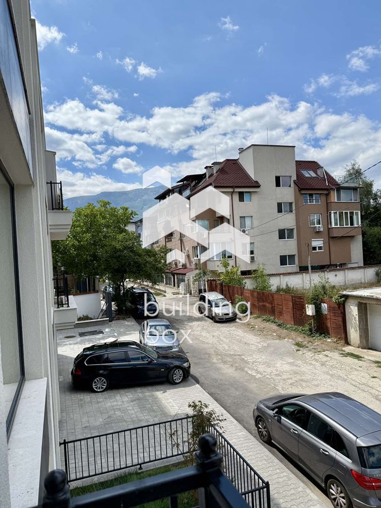 Тристаен апартамент в кв. Витоша - 0