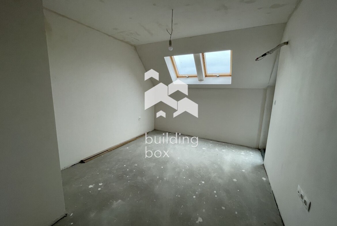 ДО КЛЮЧ! Многостаен мансарден апартамент в новострояща се сграда в кв. Левски - 0