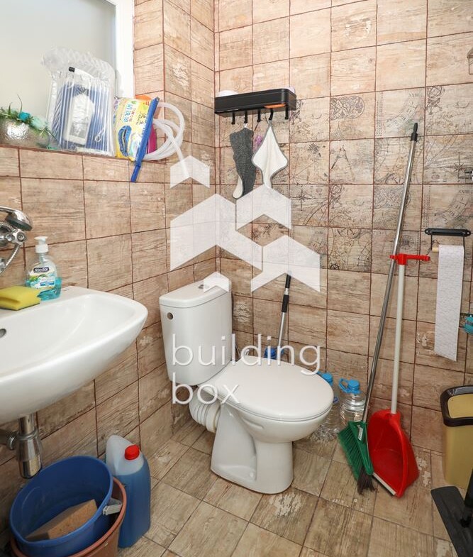 Къща - София, област, с.Искрец - 0