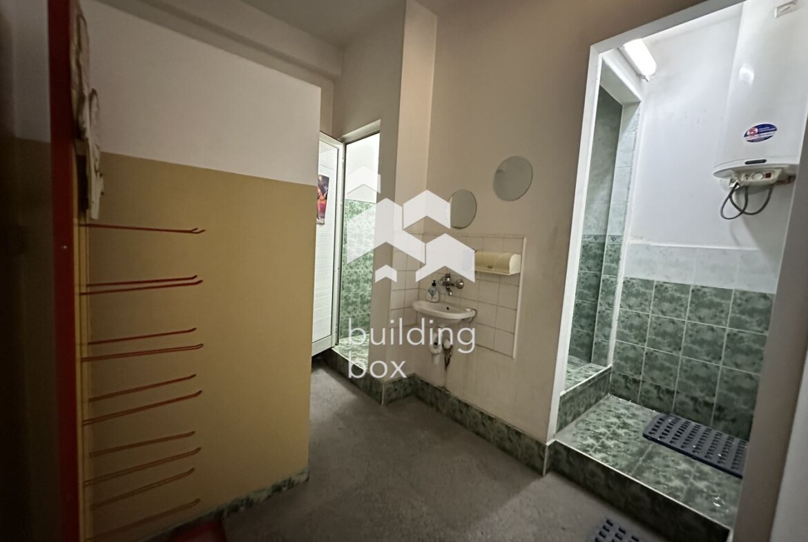 Огромен склад - кв. Гагарин - 0