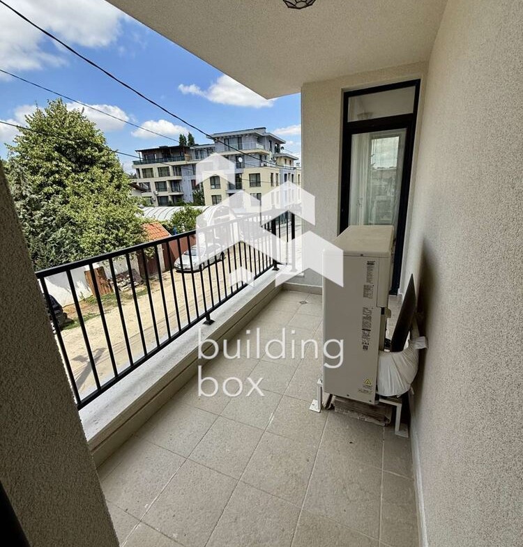 Тристаен апартамент в кв. Витоша - 0