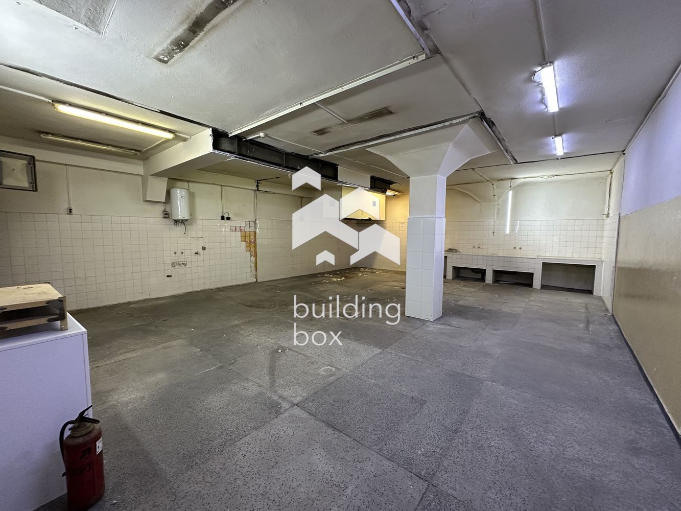 Огромен склад – кв. Гагарин