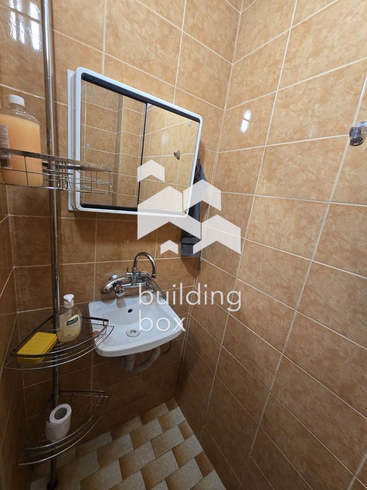 Двустаен апартамент - кв. Западен парк - 0