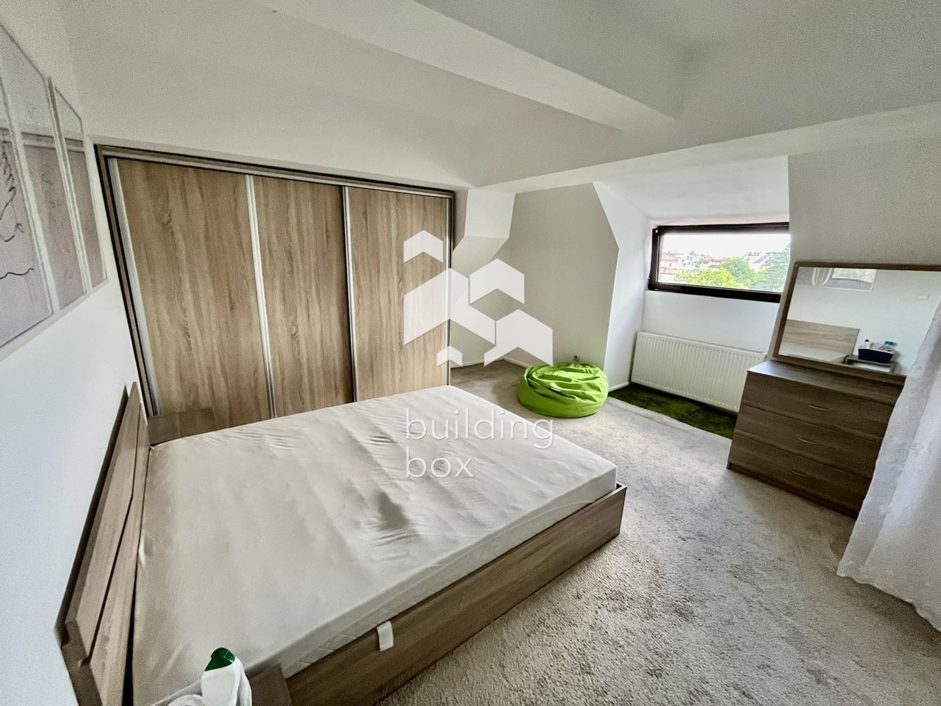 Просторен мезонет с гледка към Витоша - 0