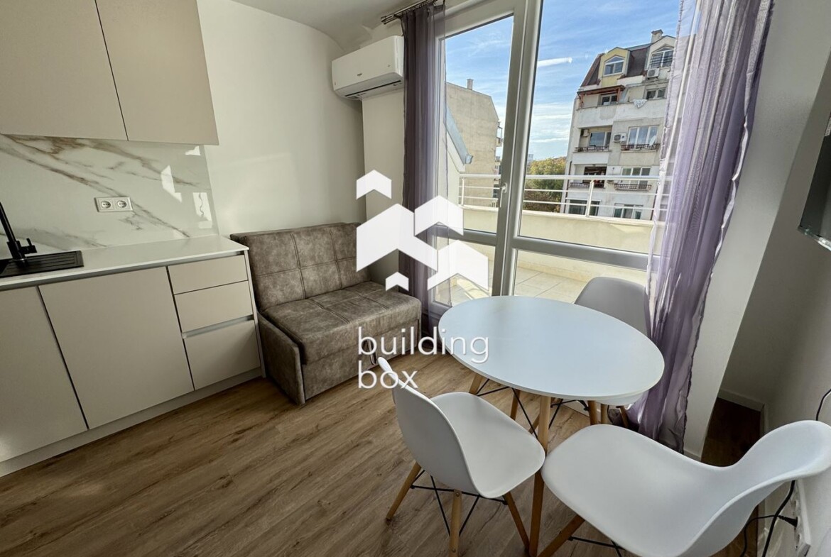 Чисто нов, уютен маломерен двустаен апартамент - 0