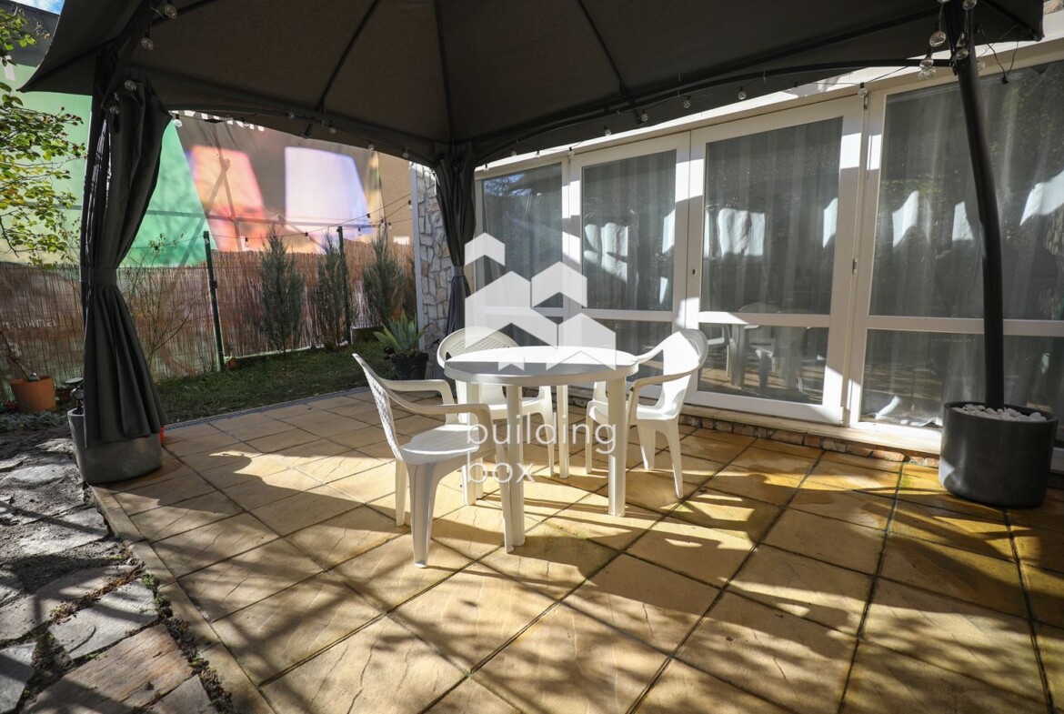 Къща - София, област, с.Искрец - 0