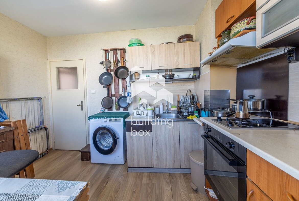 Двустаен панелен апартамент - 0