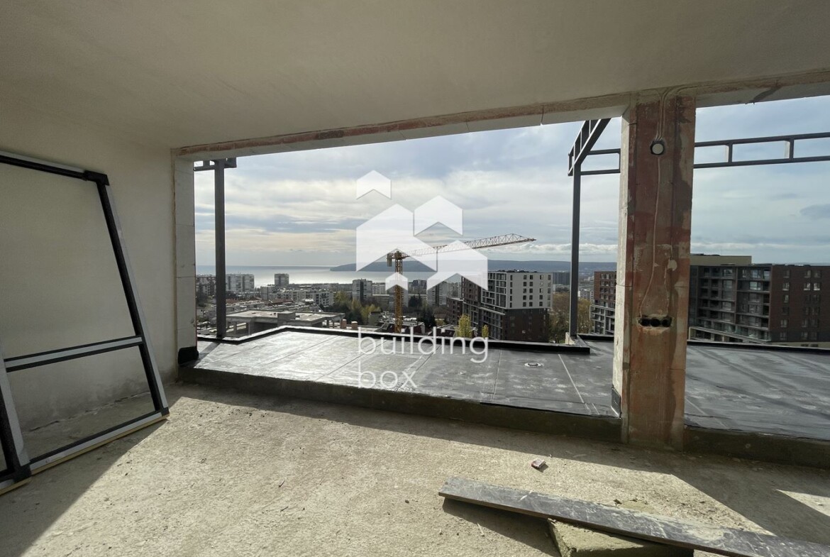 Четиристаен апартамент в бутикова сграда пред Акт 15 - 0