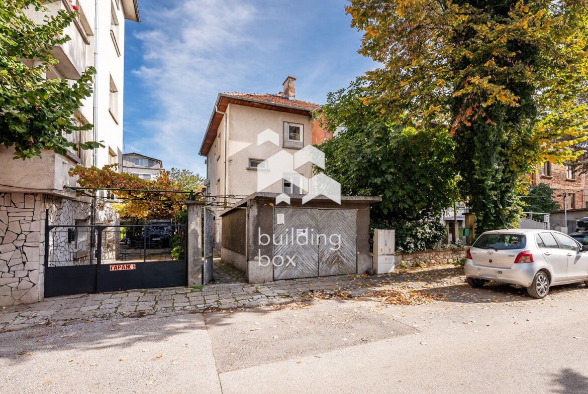 Обзаведен етаж от къща - Гребна база - 0