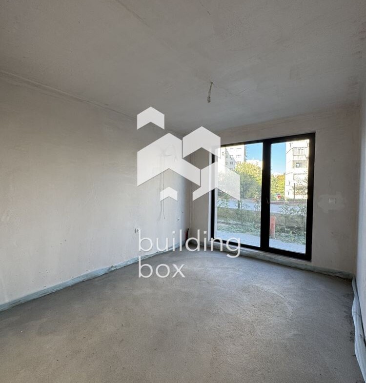 Тристаен апартамент с АКТ 16 - кв. "Тракия" - 0