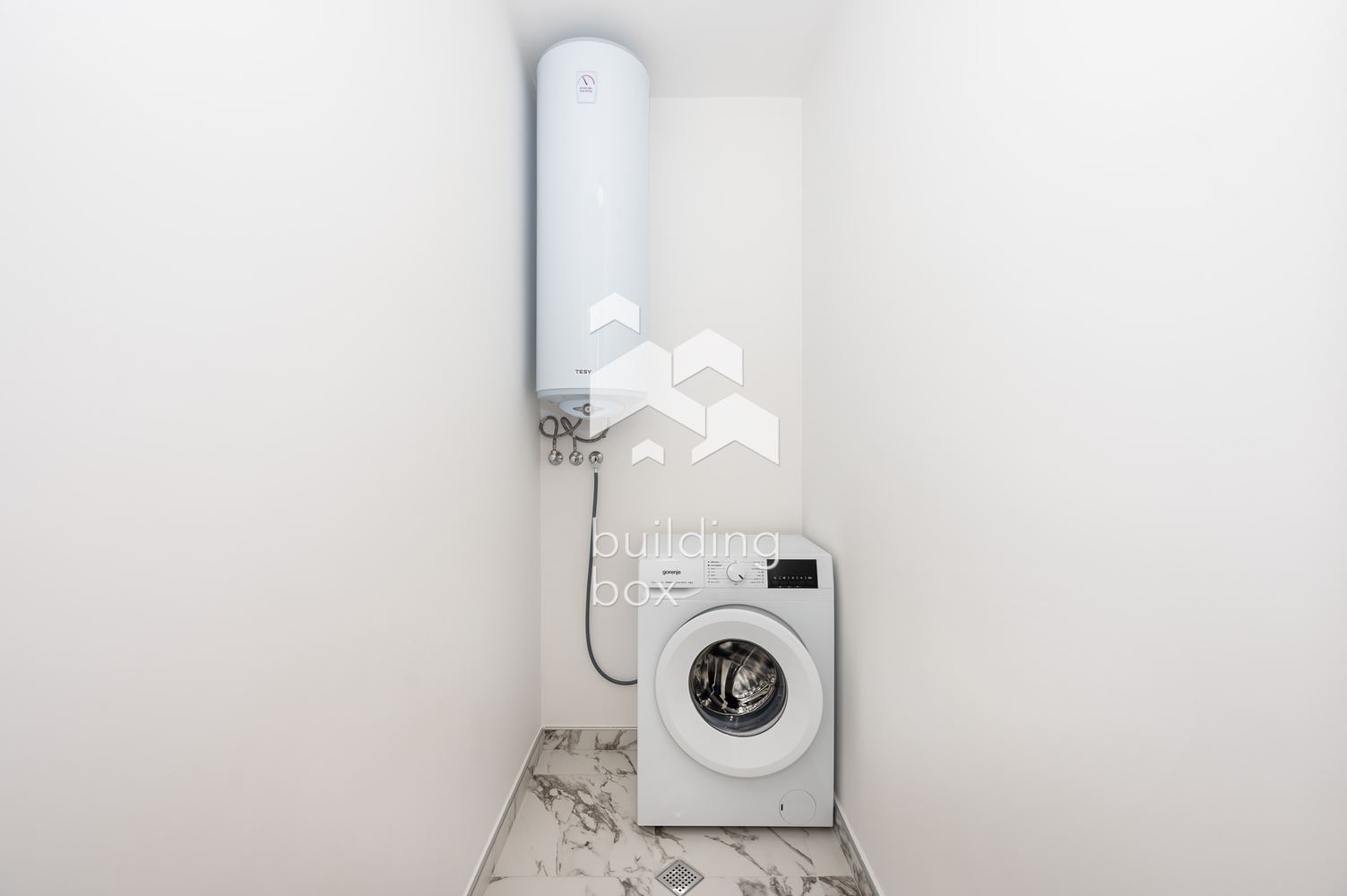 Обзаведен двустаен апартамент до Пловдивския панаир - 0