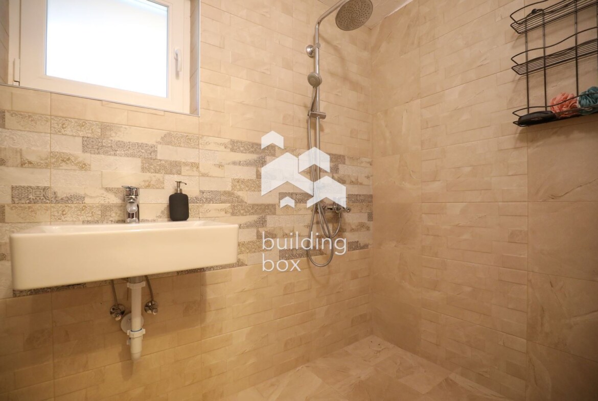 Къща - София, област, с.Искрец - 0