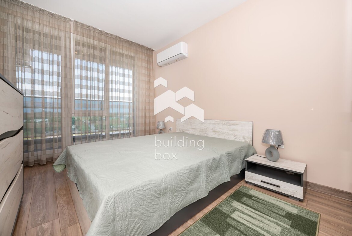 Обзаведен двустаен апартамент до Пловдивския панаир - 0