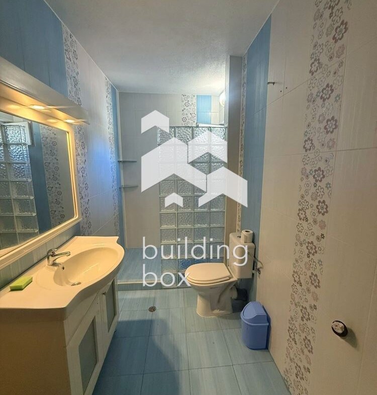 Тристаен апартамент под наем в центъра на гр. Пловдив - 0