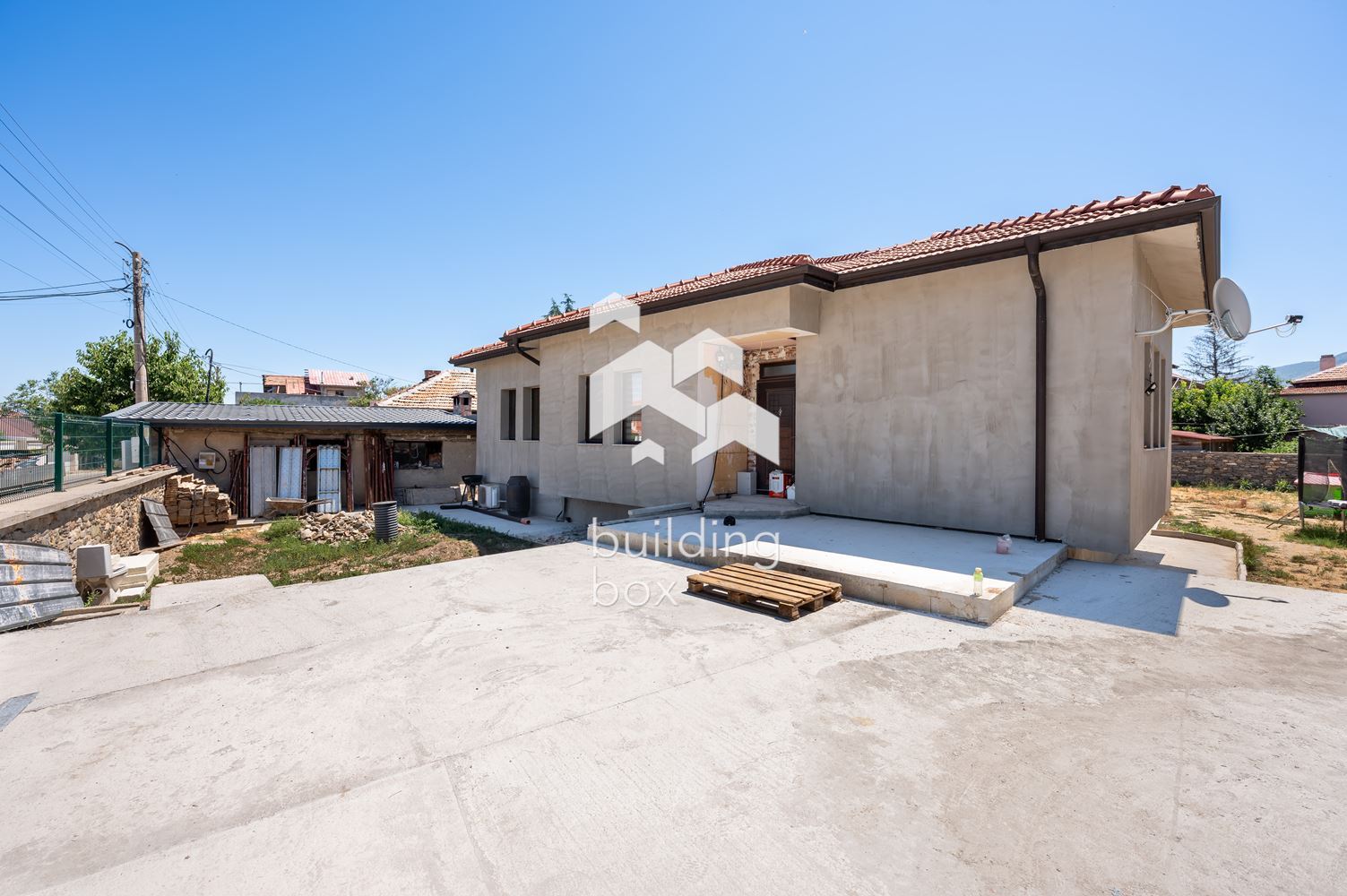 Самостоятелна къща – с. Първенец