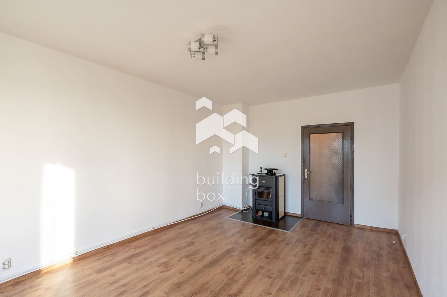 Тристаен апартамент в кв. К.Париж. - 0