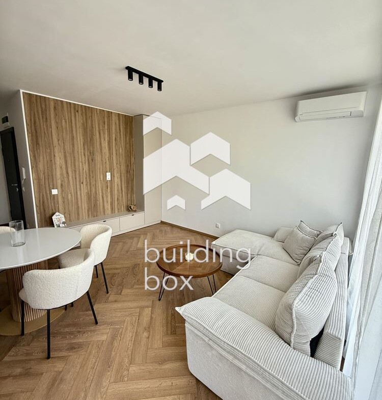 Тристаен апартамент в кв. Витоша - 0