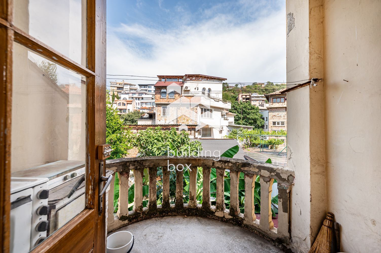 Етаж от къща с допълнителна постройка - гр. Асеновград - 0