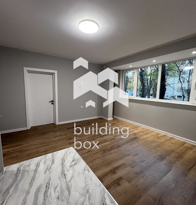 Двустаен апартамент с три отделни помещения кв. Гагарин - 0