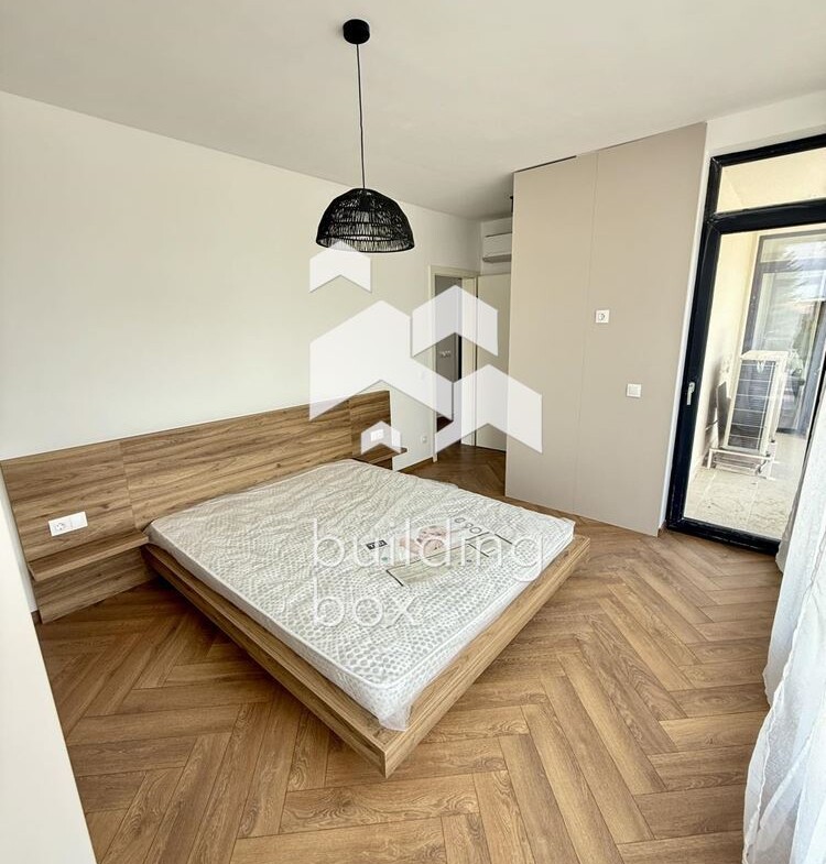 Тристаен апартамент в кв. Витоша - 0