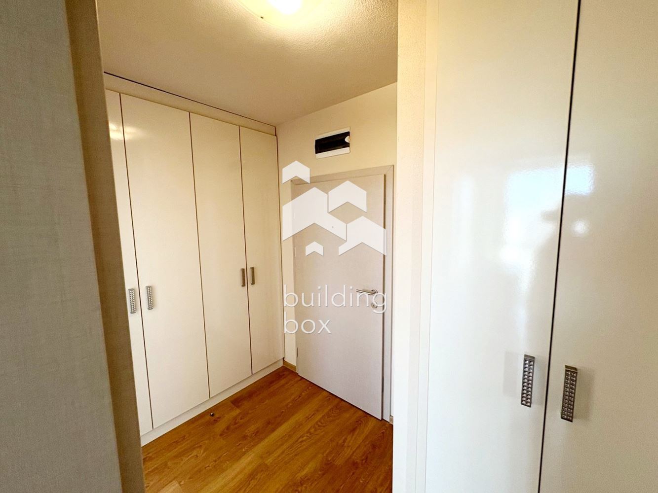 Уютен двустаен апартамент в Обеля 2 - 0