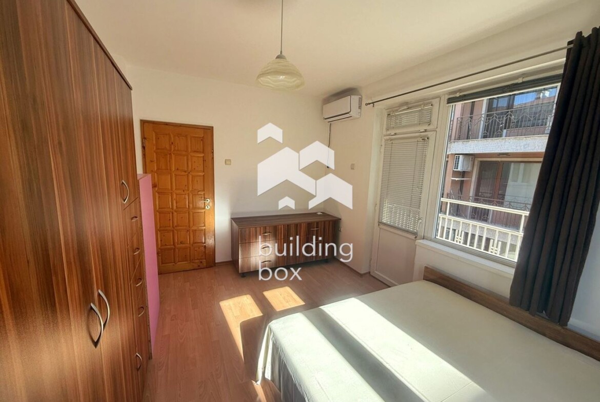 Тристаен апартамент под наем в центъра на гр. Пловдив - 0