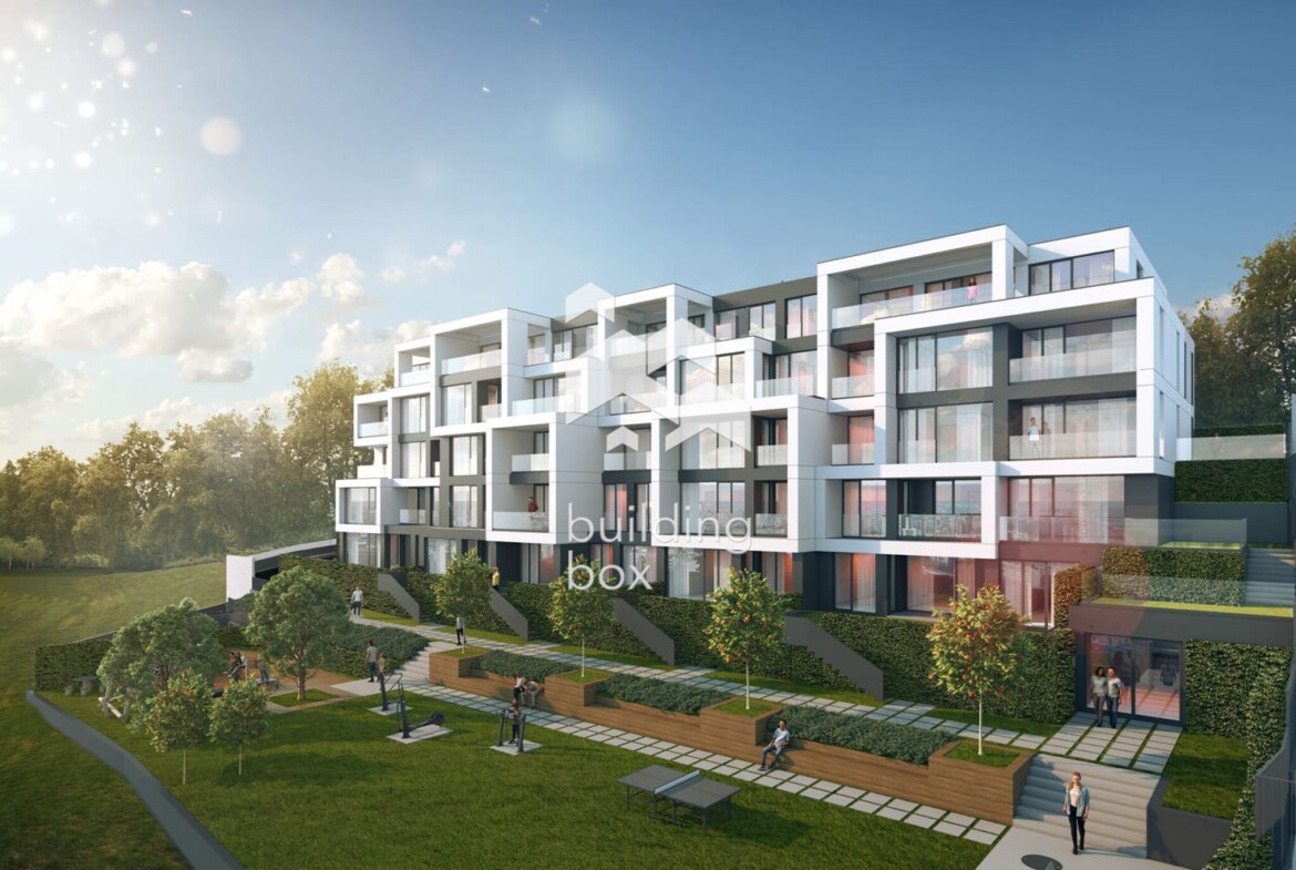 Тристаен апартамент в сграда пред Акт 15 - 0