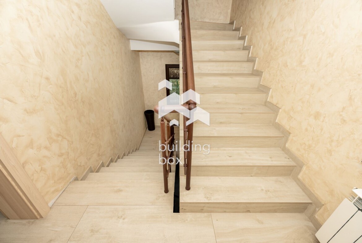 Самостоятелна Къща в град Раковски със спа зона - 0