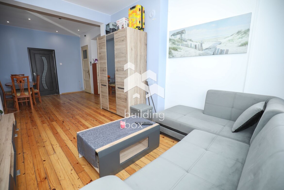 Тристаен апартамент - Център - 0