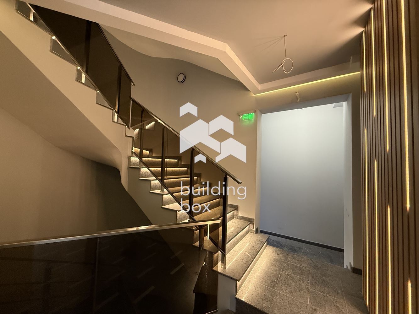 Двустаен апартамент с АКТ16 – центъра на гр. Пловдив