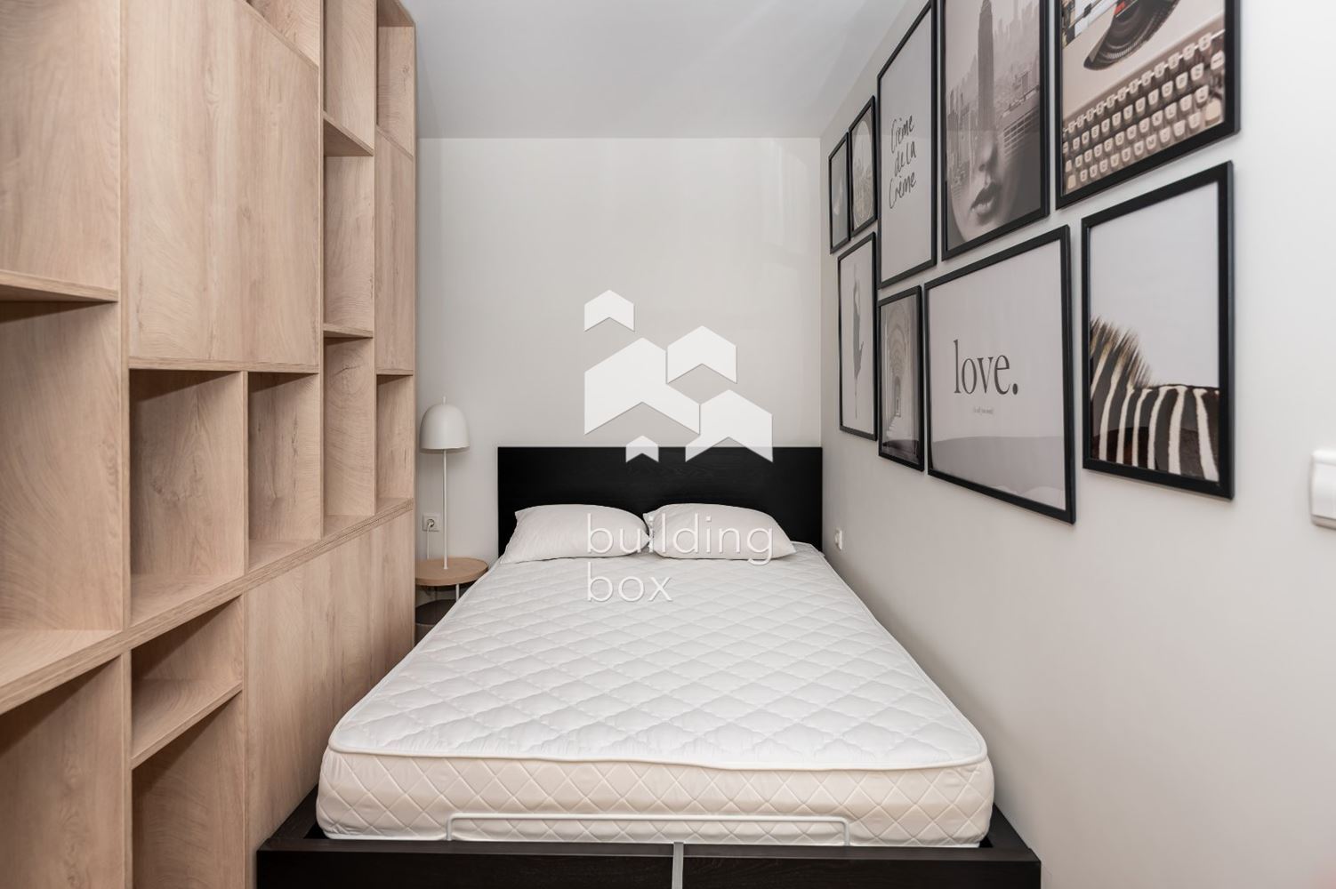 Обзаведен едностаен апартамент - кв. Христо Смирненски - 0