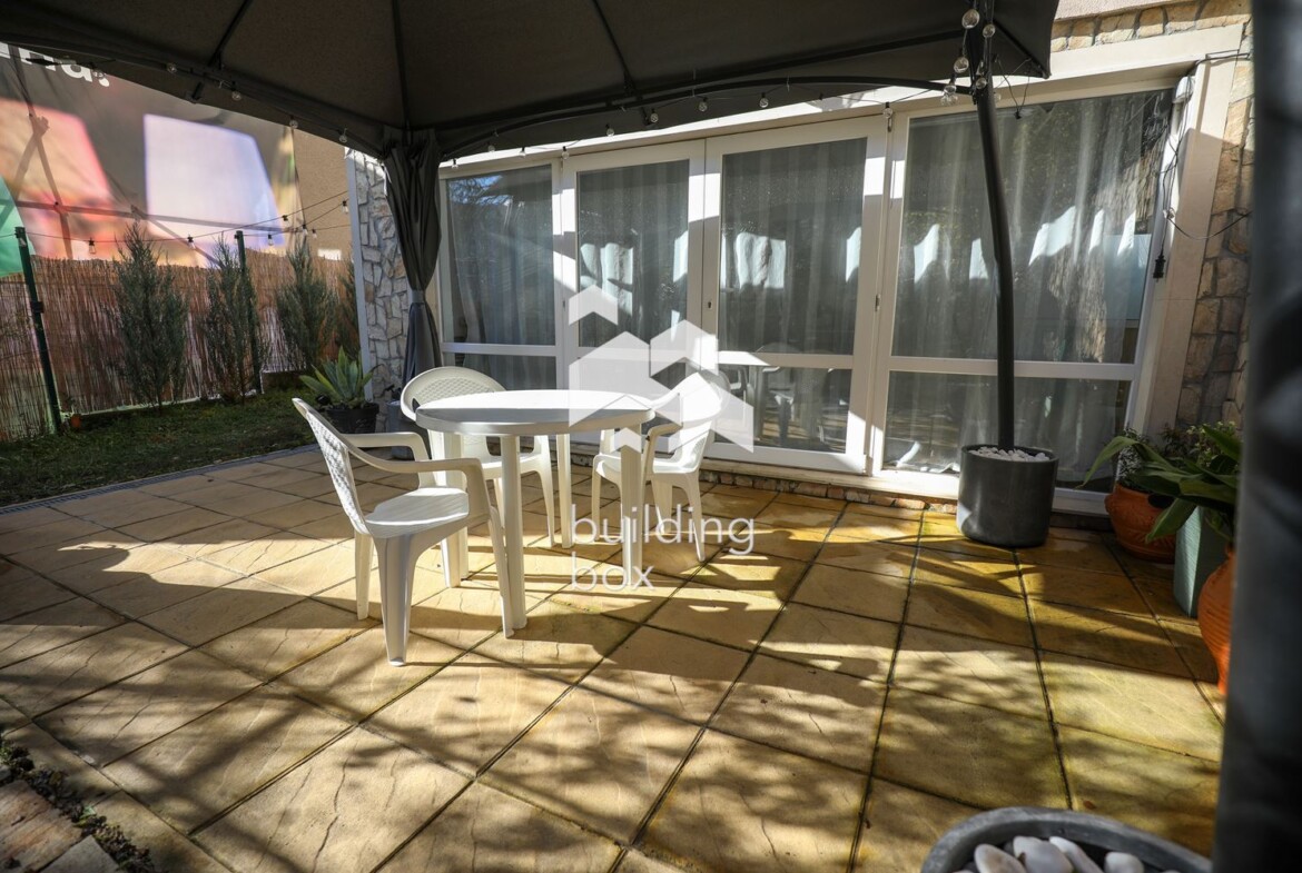 Къща - София, област, с.Искрец - 0