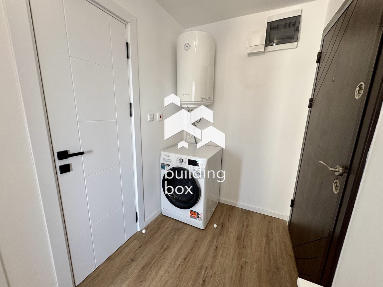 Чисто нов, уютен маломерен двустаен апартамент - 0