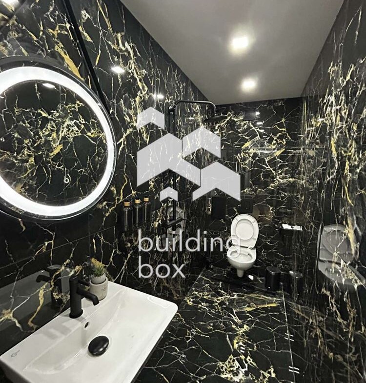 Тристаен апартамент - Център - 0