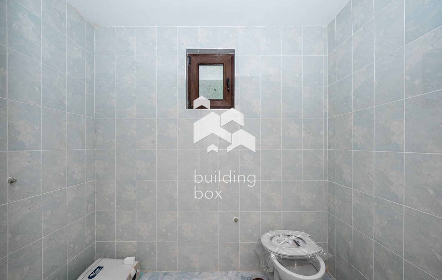 Етаж от къща с допълнителна постройка - гр. Асеновград - 0