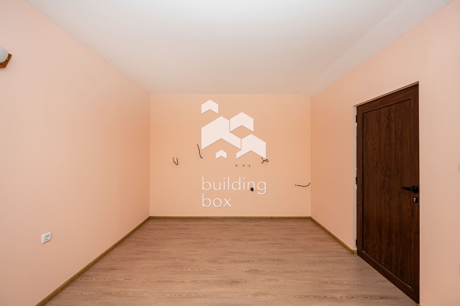 Етаж от къща с допълнителна постройка - гр. Асеновград - 0